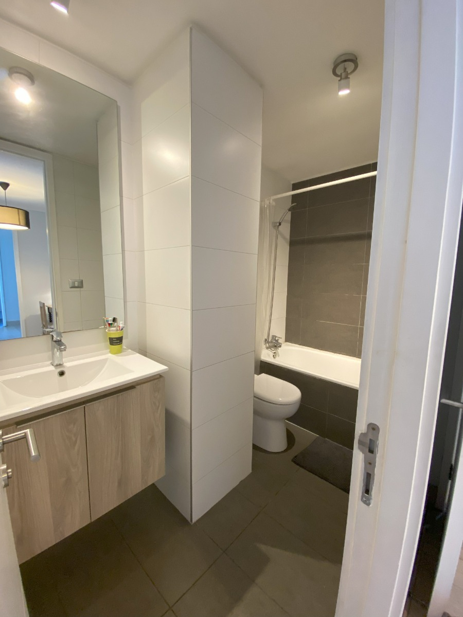 Arriendo Departamento SP 3D en suite Walk-in cl&oacute;set 2B 1E 1B Campus Oriente - Providencia