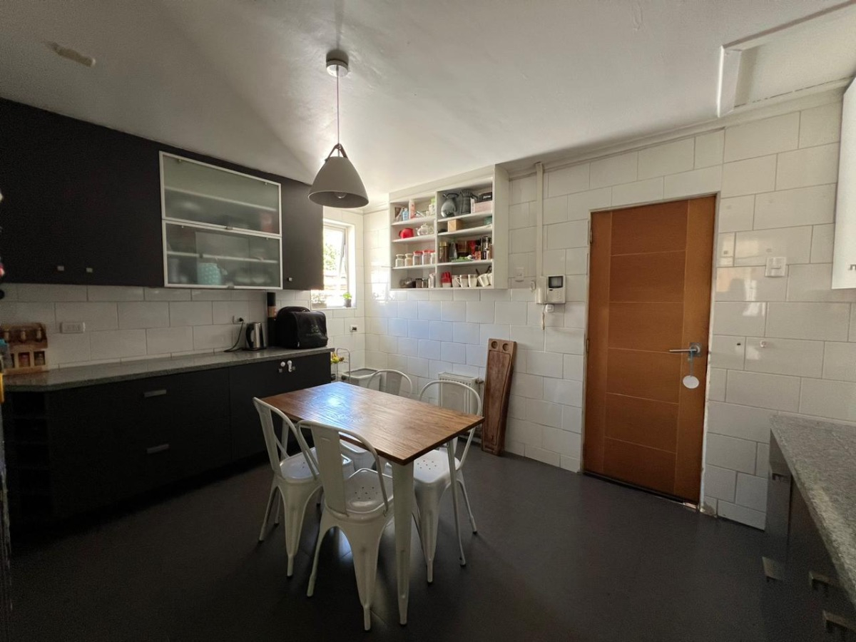 Venta Casa N 3D en suite 3B 3E 1B Metro Manquehue - Apumanque - Las Condes