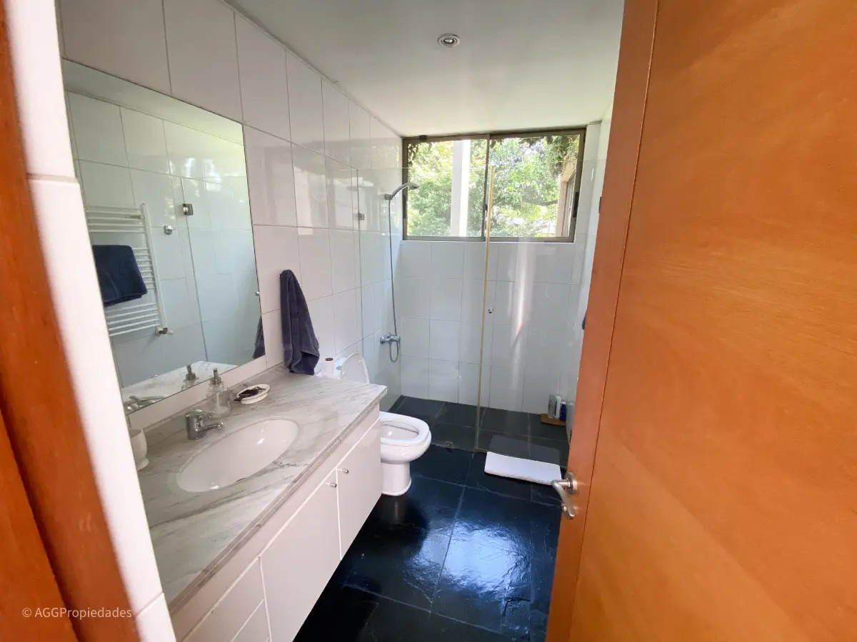 Venta Casa 5D Los Dominicos - Las Condes