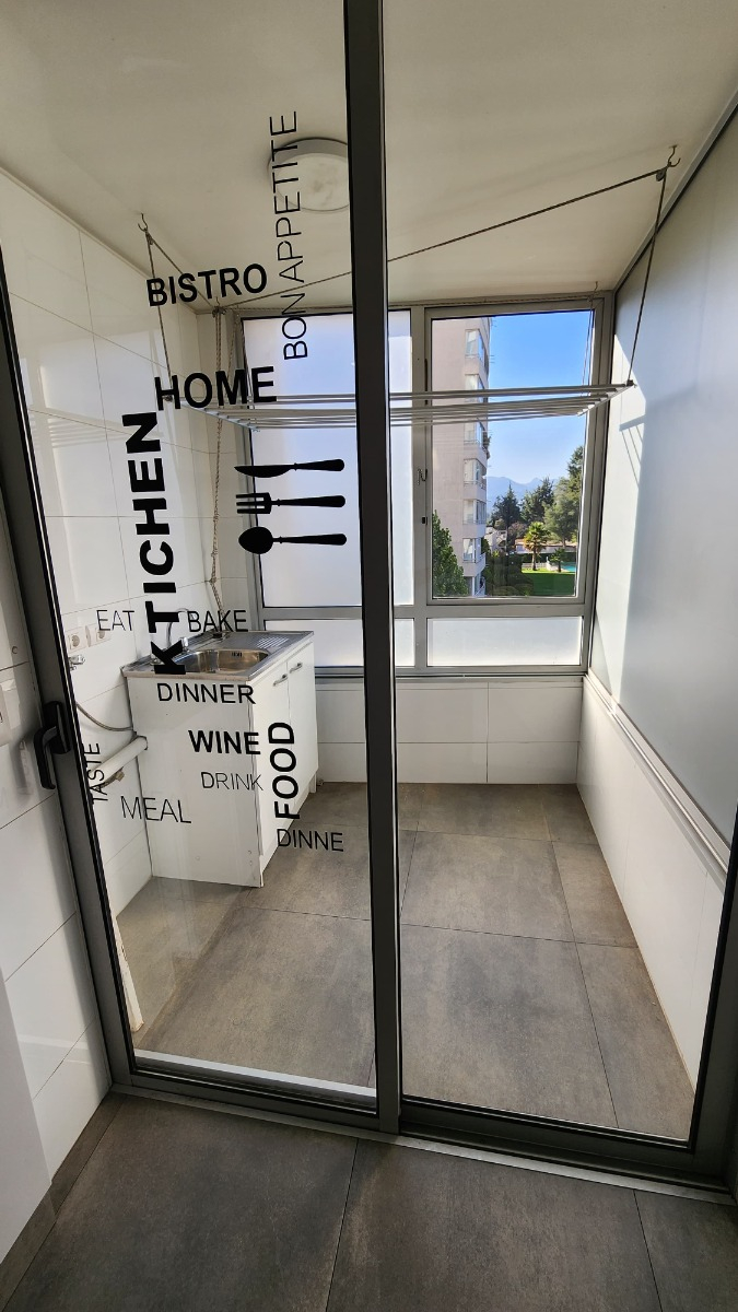 Arriendo Departamento NO 3D en suite Walk-in cl&oacute;set 3B 2E 1B Quinchamal&iacute; - Las Condes