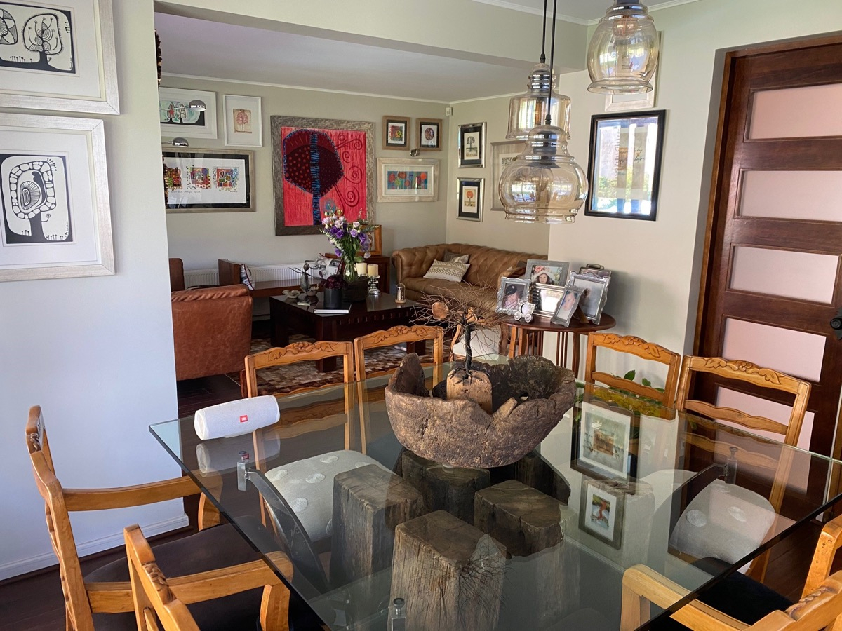 Venta Casa NO 4D en suite Walk-in cl&oacute;set 4B 2E 1B Carlos Ossand&oacute;n - La Reina