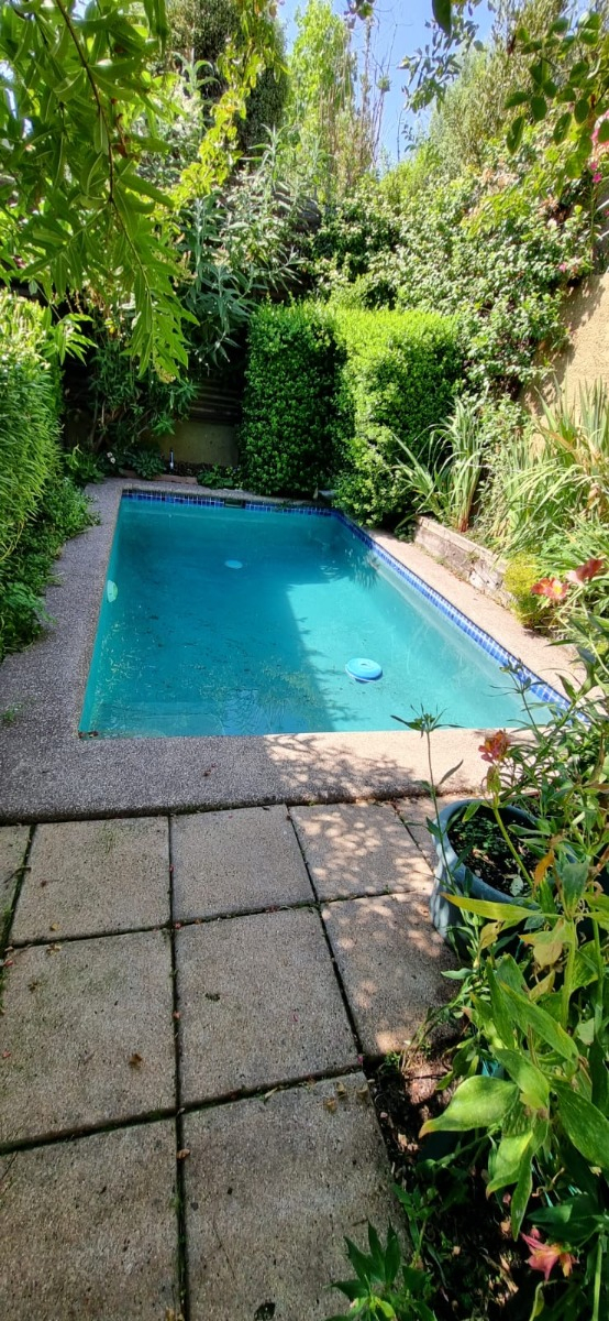 Venta Casa NOSP 4D en suite 4B 2E 1B San Carlos de Apoquindo - Las Condes