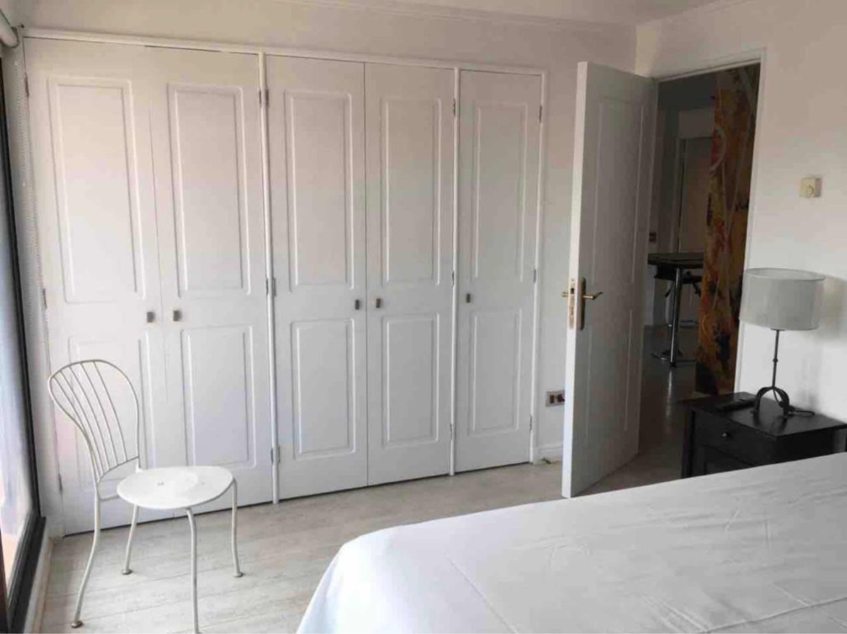 Venta Departamento NP 2D 1B 1E 1B Barrio El Golf - Las Condes