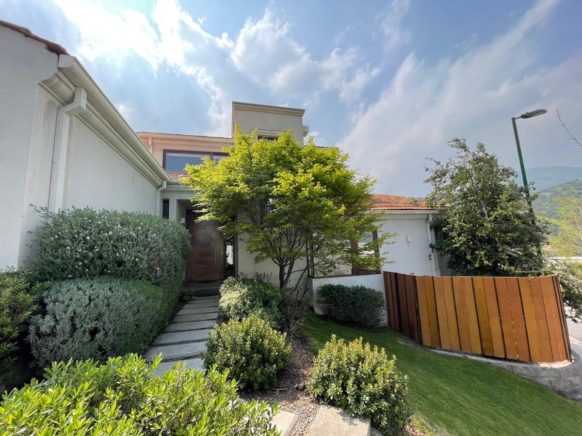 Venta Casa N 6D en suite Walk-in cl&oacute;set 5B 2E Los Trapenses - Lo Barnechea