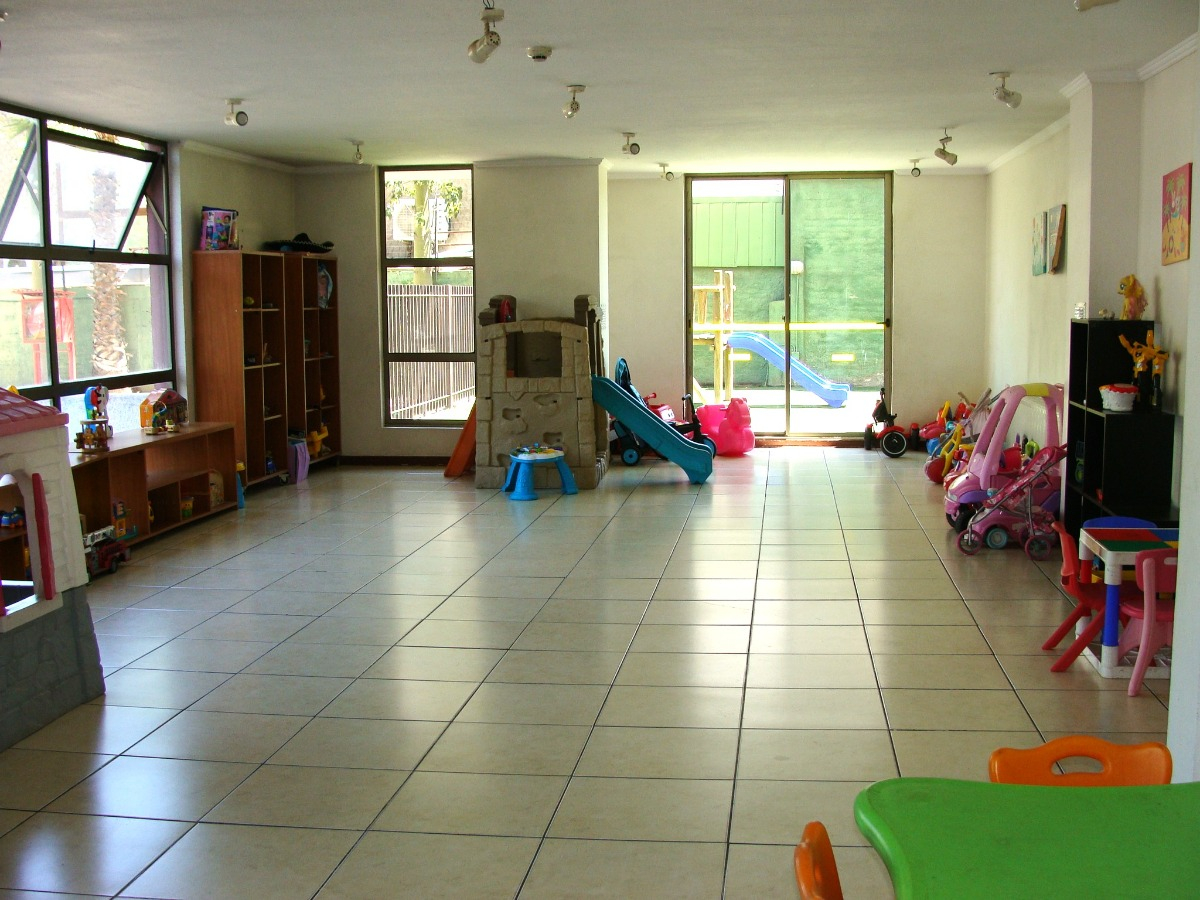 Arriendo Departamento O 2D en suite Walk-in cl&oacute;set 2B 1E 1B Metro Monse&ntilde;or Eyzaguirre - &Ntilde;u&ntilde;oa