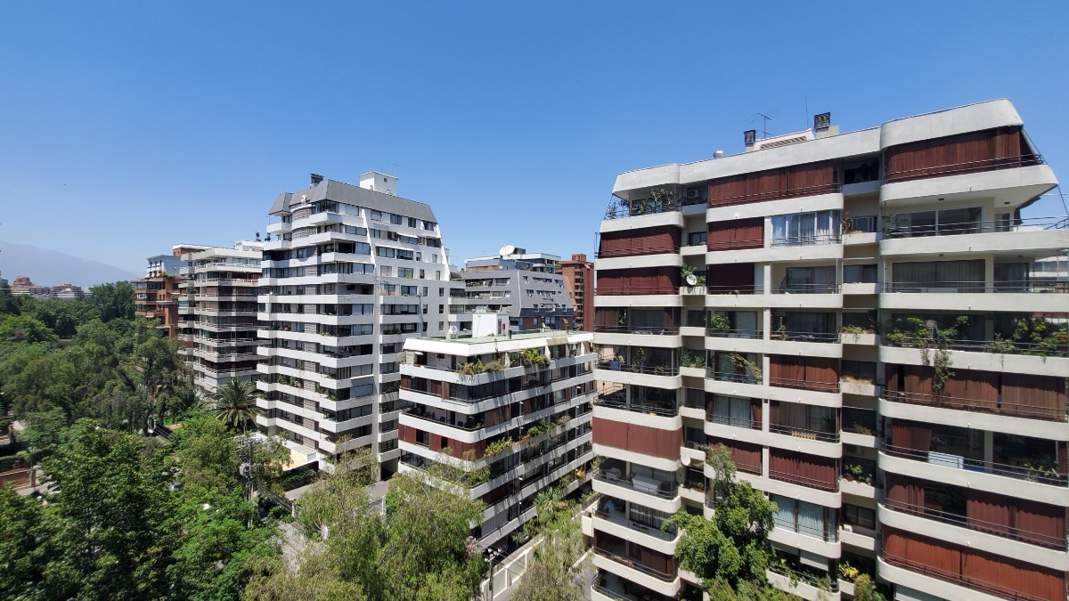 Venta Departamento SO 4D en suite 3B 2E 1B Parque Bicentenario - Vitacura