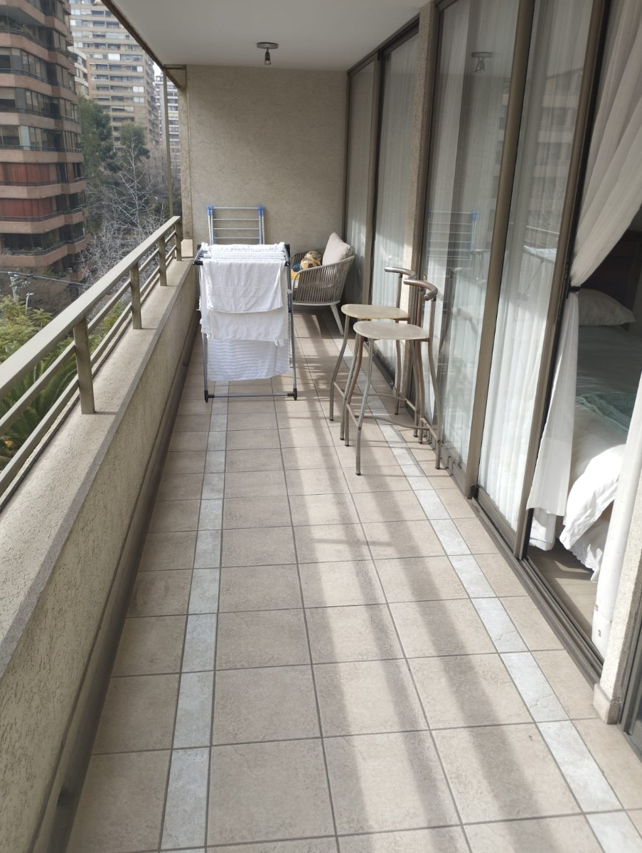 Arriendo Departamento 3D en suite 2B 1E 1B Metro Escuela Militar - Las Condes