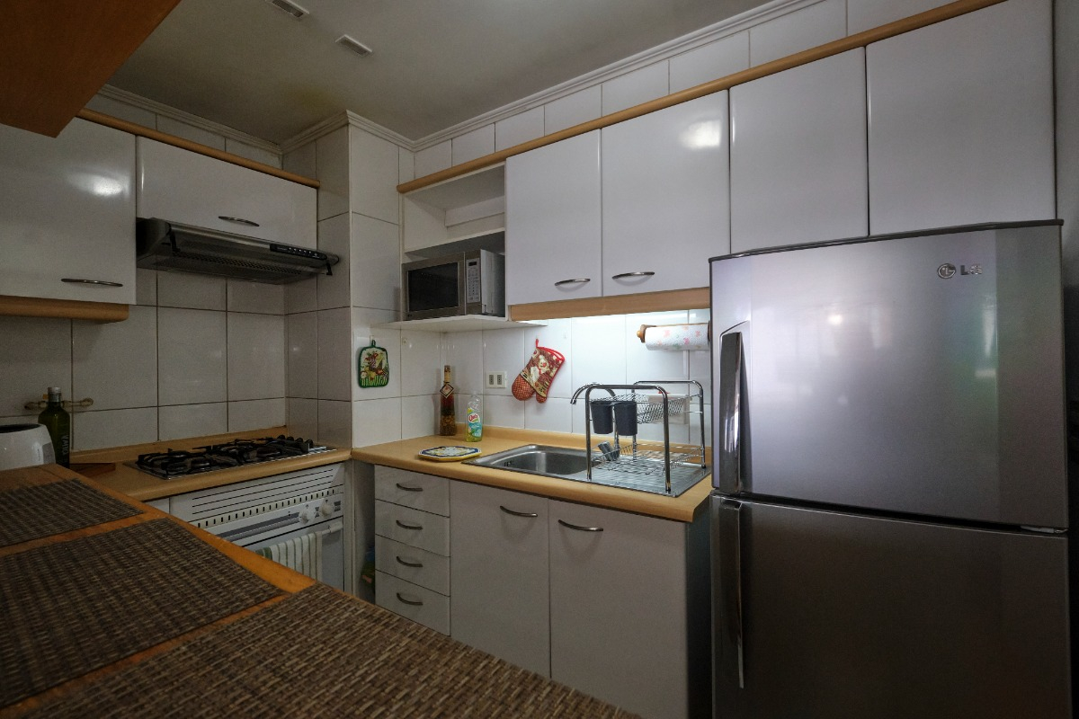 Arriendo Departamento SO 1D en suite Walk-in cl&oacute;set 1B Barrio El Golf - Las Condes