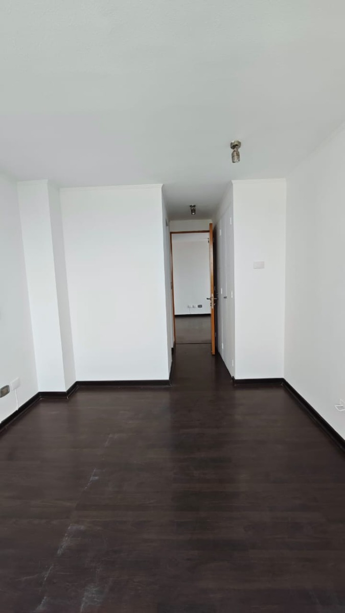 Venta Departamento S 2D en suite 2B 1E 1B Metro Manquehue - Apumanque - Las Condes