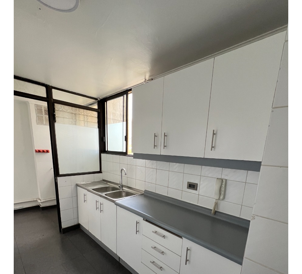 Venta Departamento SO 3D en suite 2B 1E 1B Parque Arauco - Las Condes