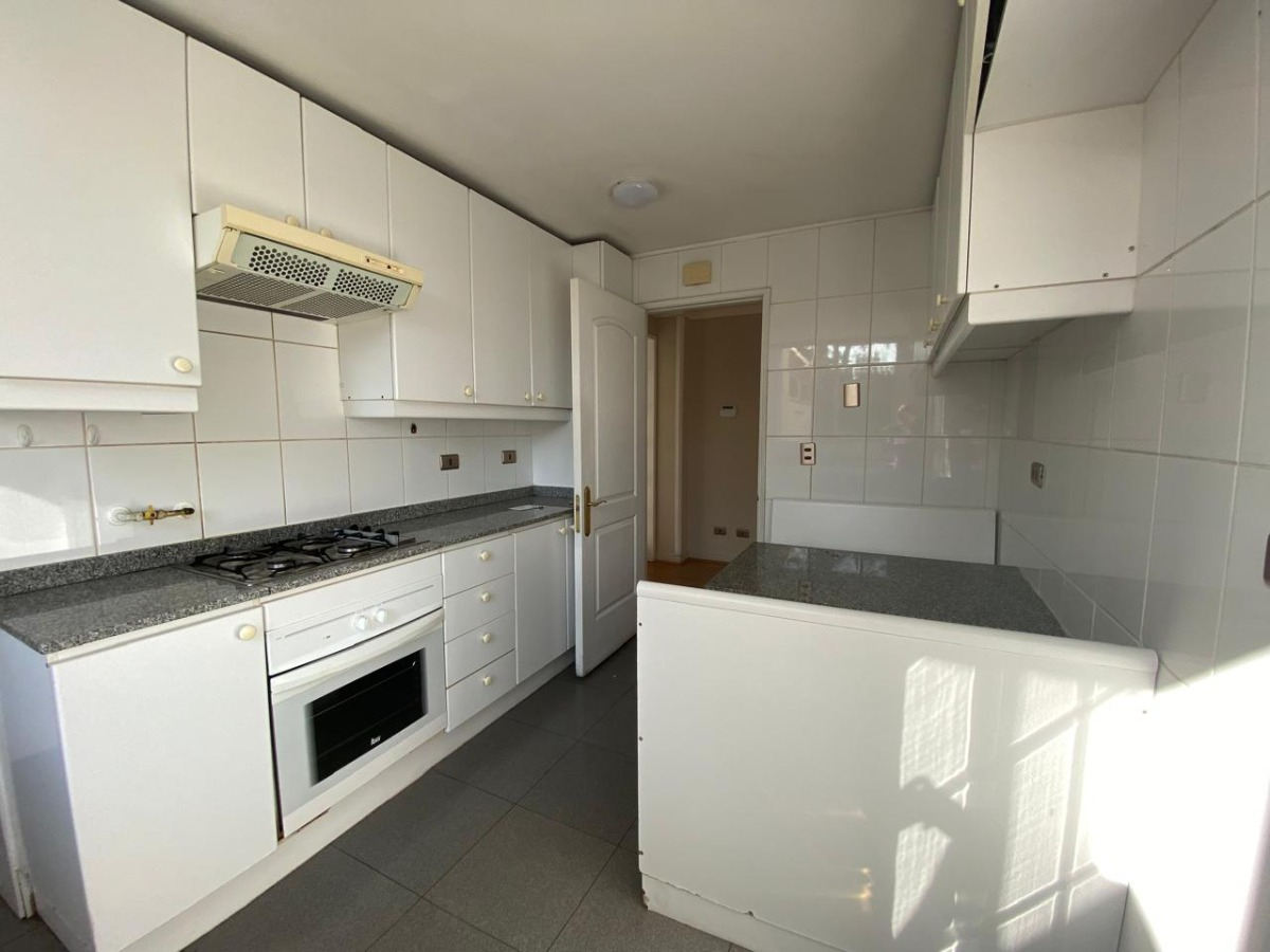Arriendo Casa NP 7D Walk-in cl&oacute;set 5B 2E La Dehesa - Lo Barnechea