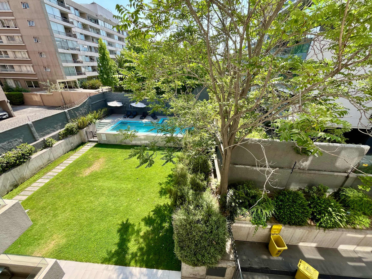 Venta Departamento 3D 2B 1E Campus Oriente - Providencia