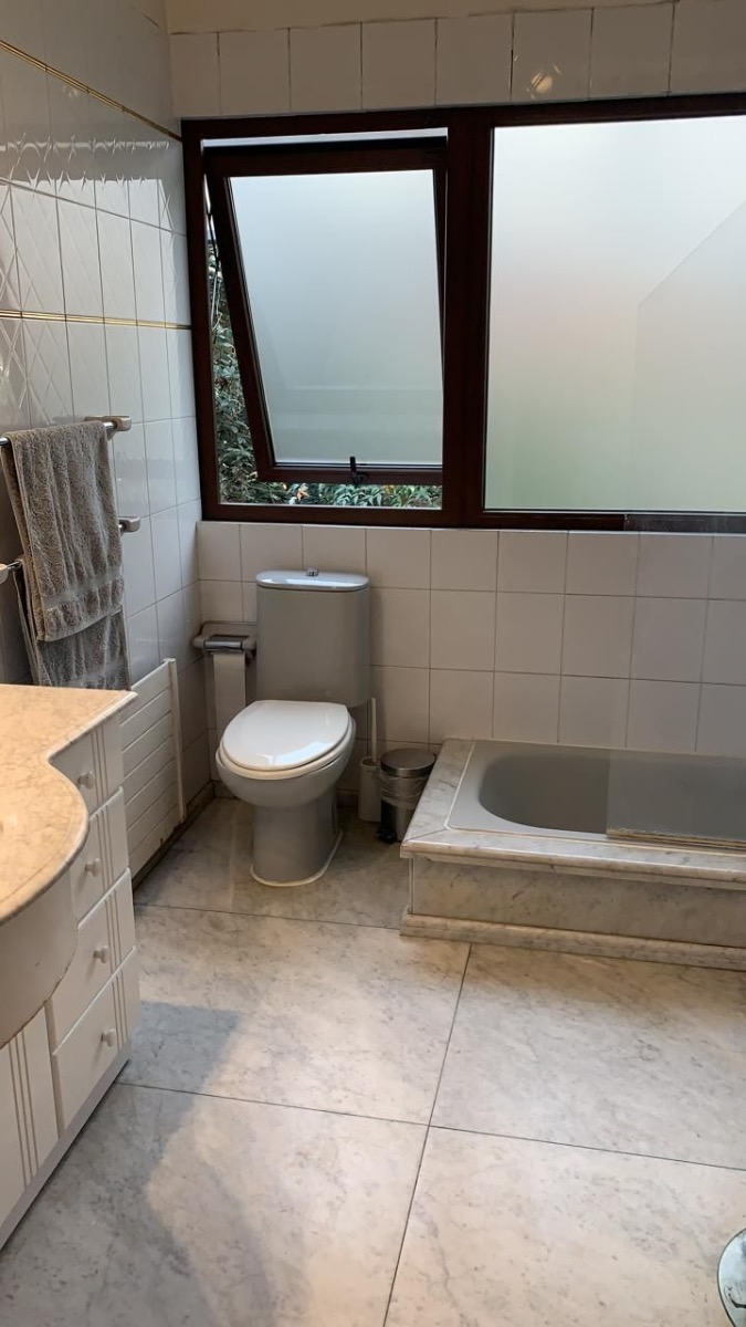 Venta Casa 6D La Dehesa - Lo Barnechea