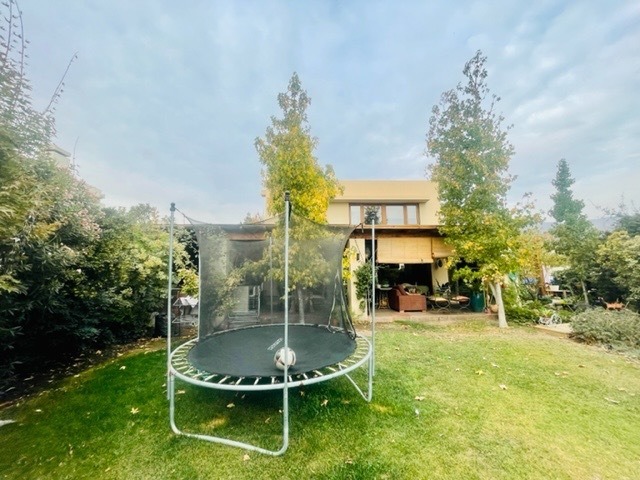 Venta Casa NP 5D en suite Walk-in cl&oacute;set 5B 2E 1B Chicureo - Colina