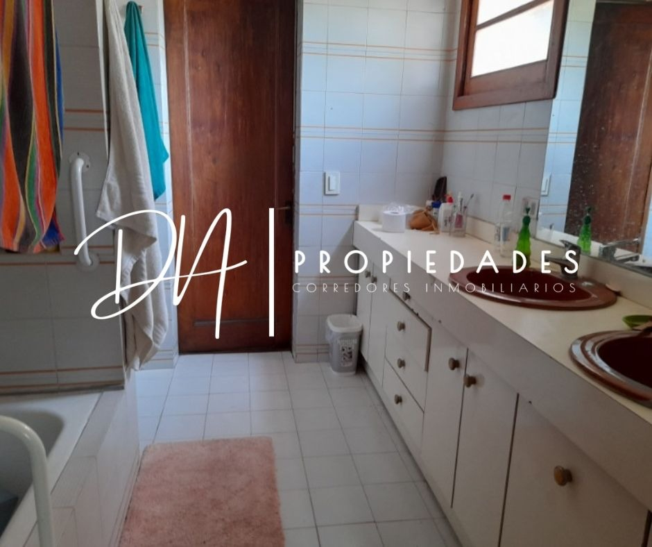 Venta Casa NOSP 5D en suite Walk-in cl&oacute;set 3B 5E 1B Estadio Nacional - &Ntilde;u&ntilde;oa