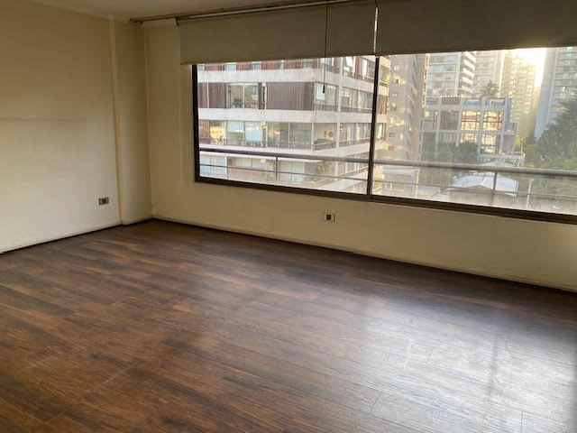 Venta Departamento 4D en suite Walk-in cl&oacute;set 4B 2E 1B Barrio El Golf - Las Condes