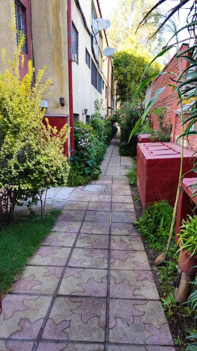 Venta Departamento O 2D 1B Diagonal Oriente - &Ntilde;u&ntilde;oa