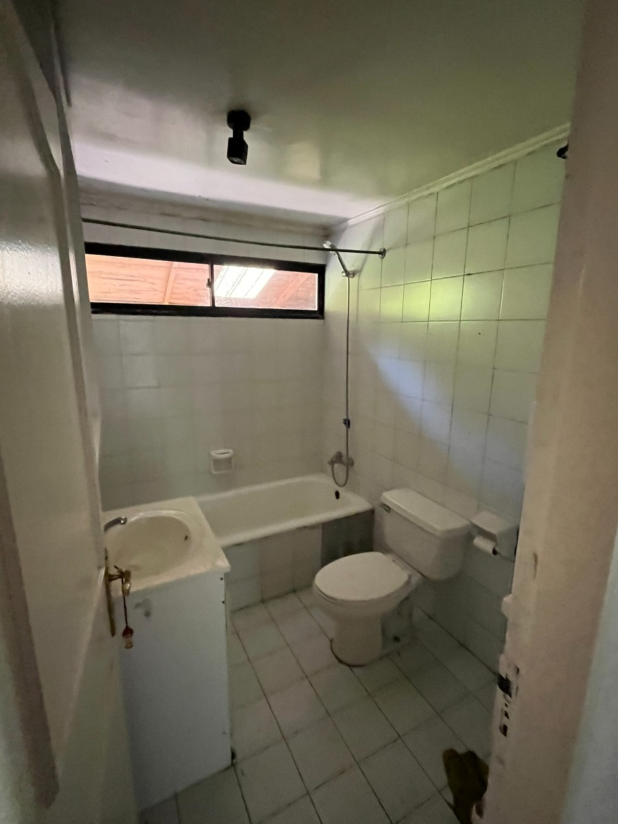 Venta Casa NO 4D en suite 2B 2E La Llaver&iacute;a - Vitacura