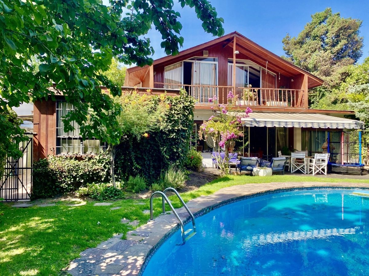 Venta Casa NOSP 5D 3B 4E 1B Parque Bicentenario - Vitacura