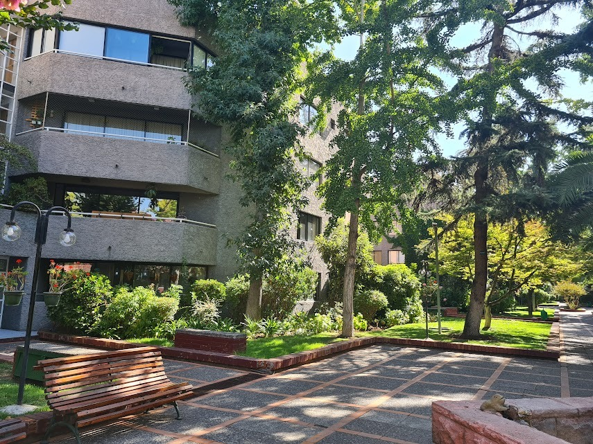 Venta Departamento NP 4D 3B 1E 1B Metro Hernando de Magallanes - Las Condes