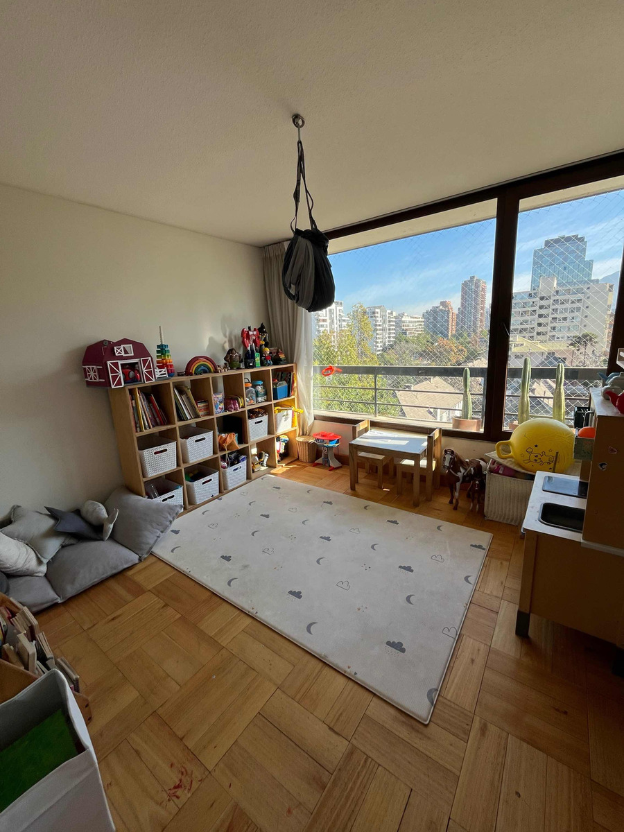 Arriendo Departamento 4D 3B 2E 1B Metro Escuela Militar - Las Condes