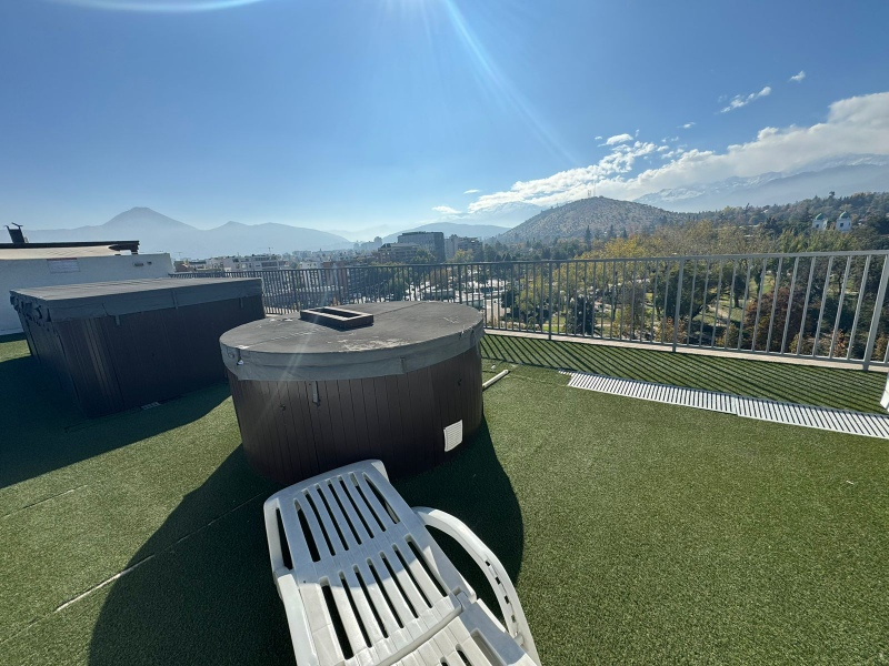 Arriendo Departamento 2D 2B 1E 1B Los Dominicos - Las Condes