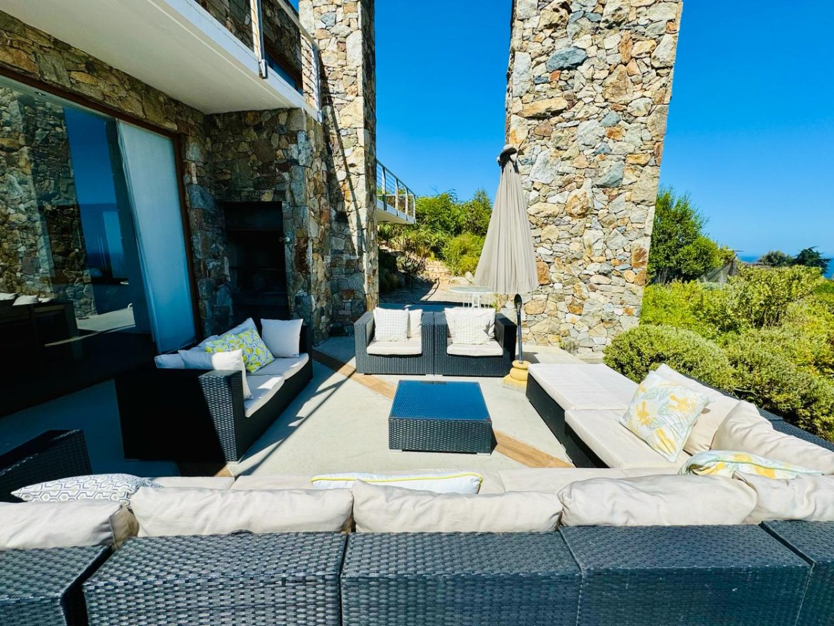 Venta Casa NP 7D en suite Walk-in cl&oacute;set 7B 6E 1B Las Cujas - El Pangue - Zapallar