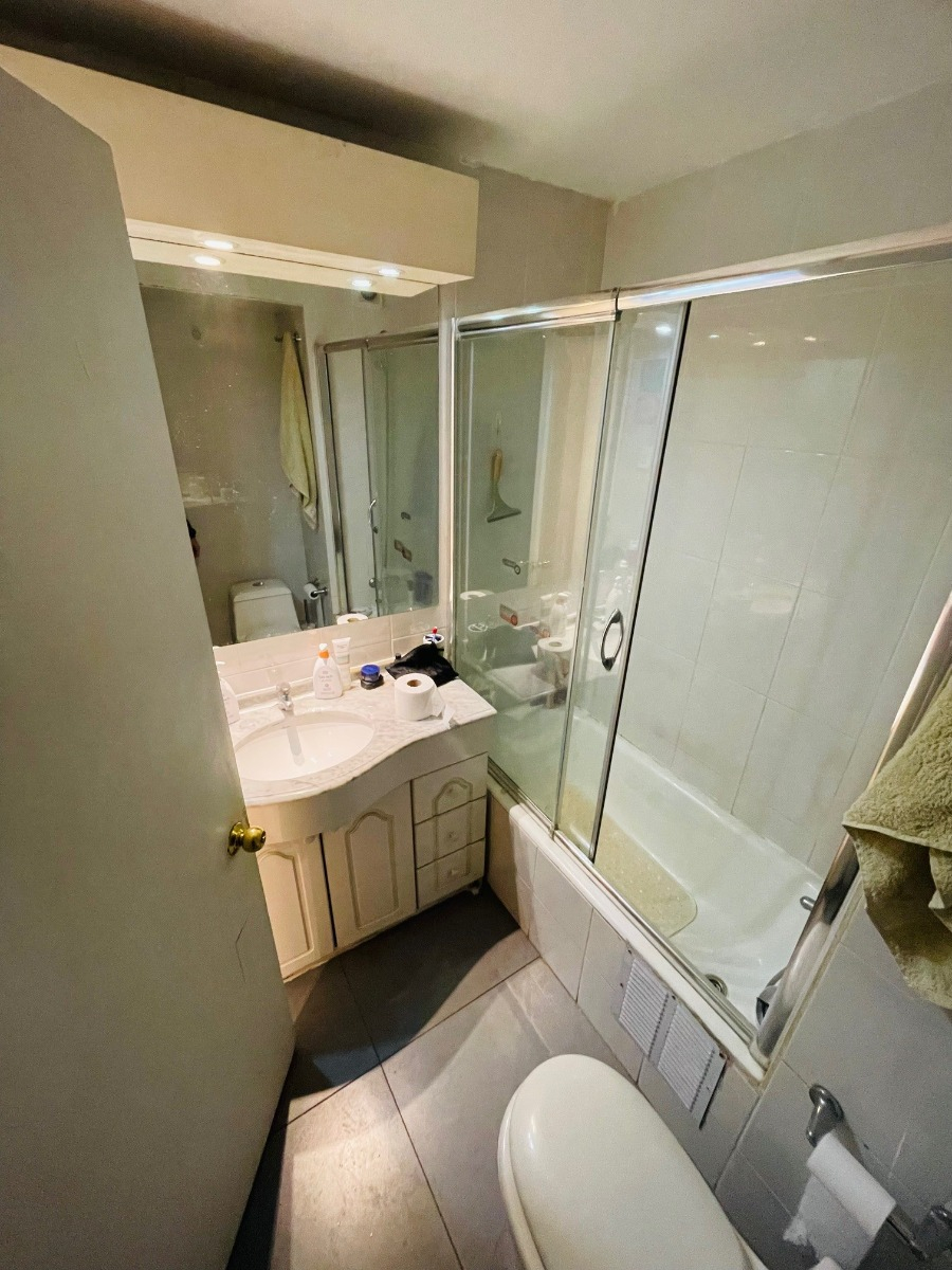 Venta Departamento NP 3D 2B 1E 1B Barrio El Golf - Las Condes