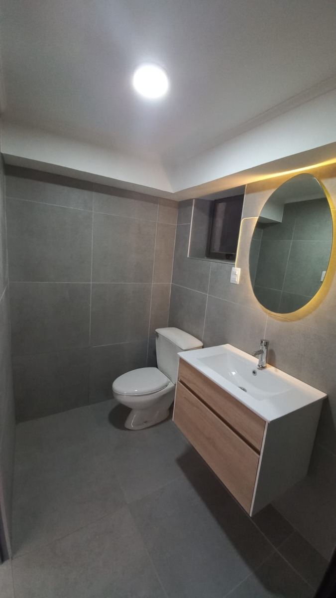 Venta Departamento 1D 1B Centro Financiero - Las Condes