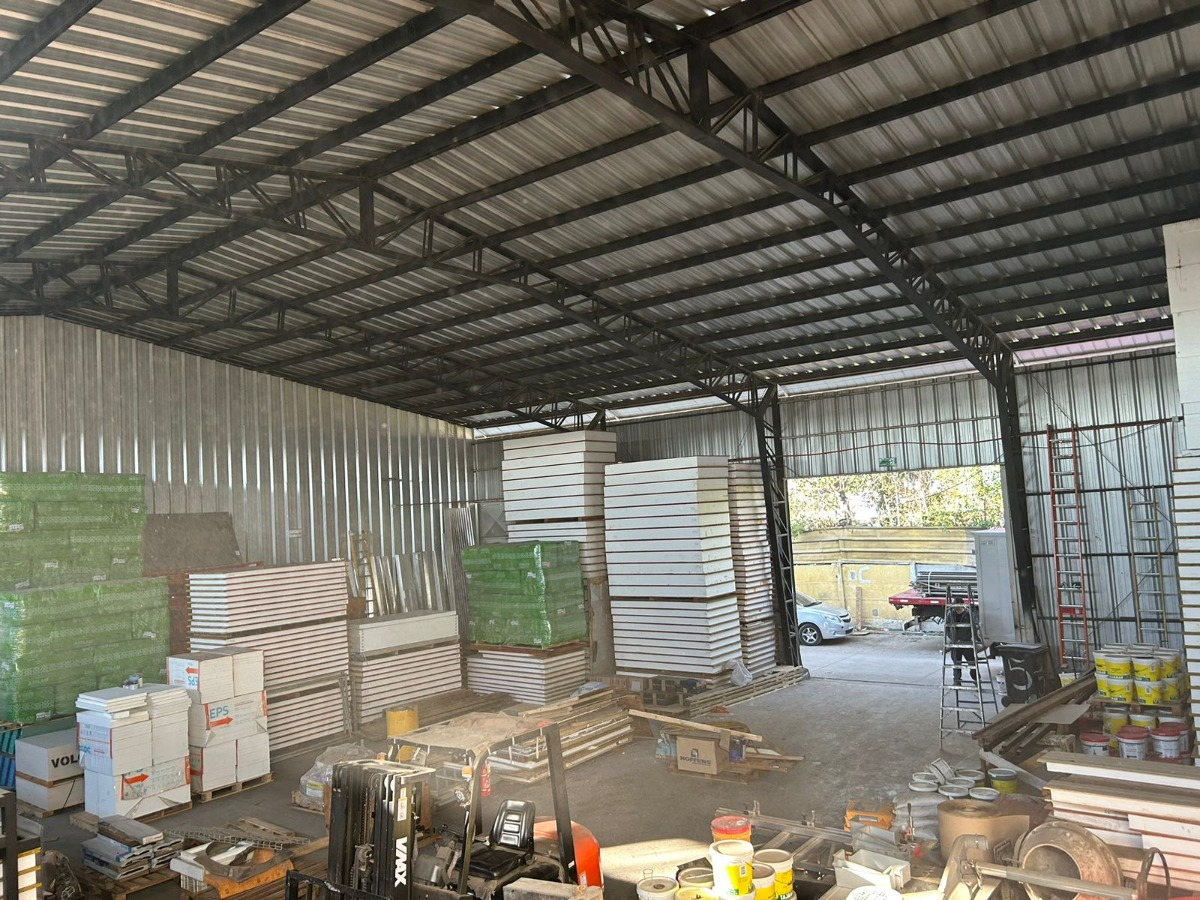 Se Arrienda Galp&oacute;n Industrial 500 M2 En La Pintana