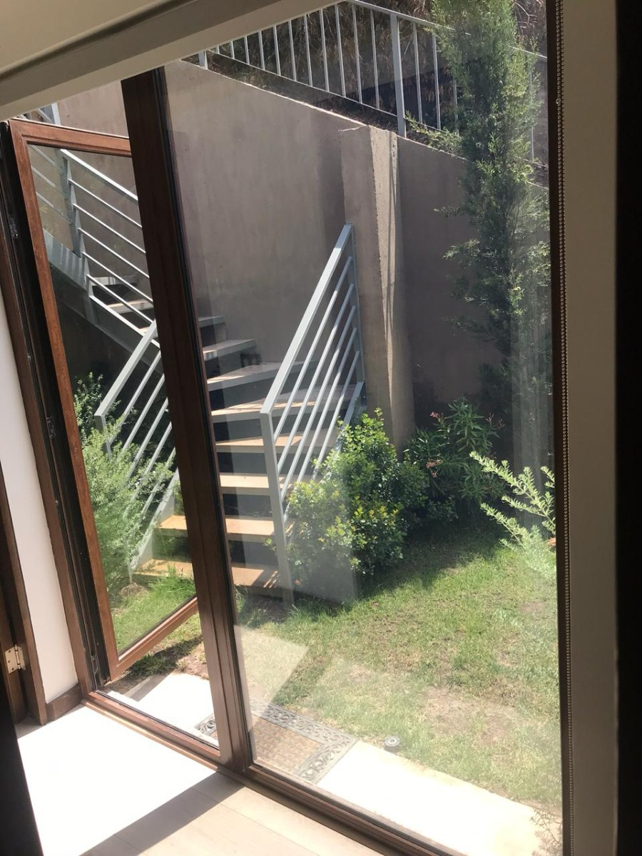 Arriendo Casa 4D El Array&aacute;n - Lo Barnechea