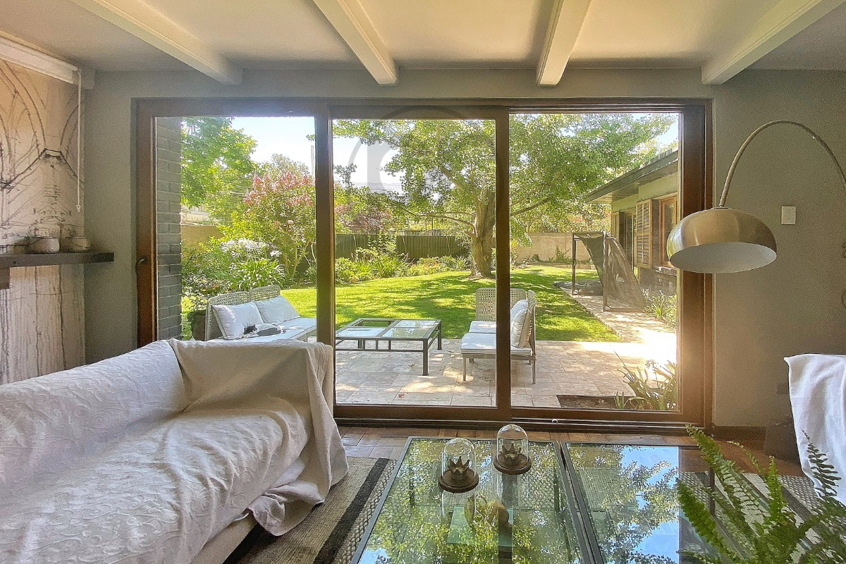 Arriendo Casa NO 3D en suite Walk-in cl&oacute;set 4B 3E 1B Juan XXIII - Vitacura