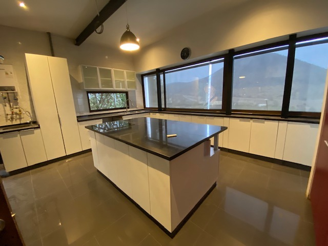 Venta Casa O 3D en suite 3B 2E 1B Chicureo - Colina