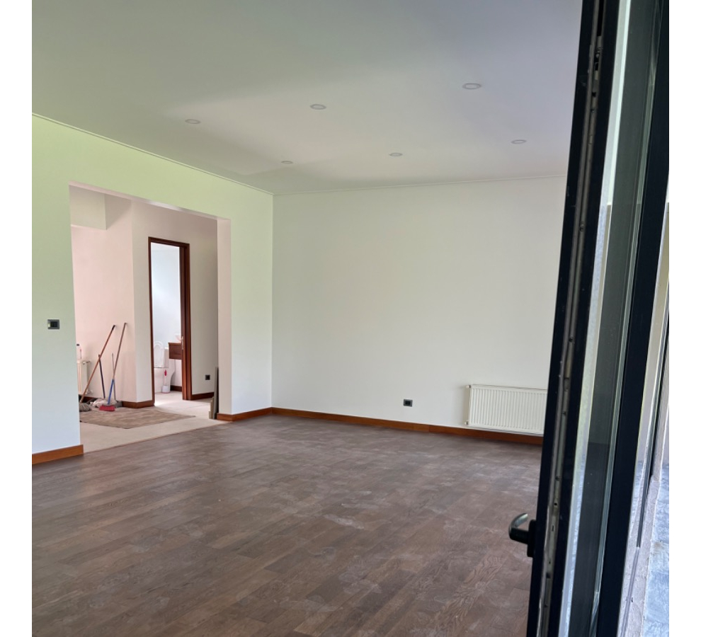 Arriendo Casa NO 4D en suite Walk-in cl&oacute;set 4B 3E La Dehesa - Lo Barnechea