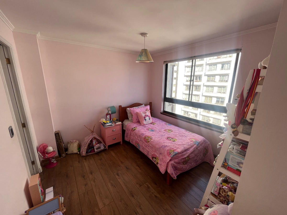 Venta Departamento SP 5D en suite Walk-in cl&oacute;set 4B 2E 1B Metro Escuela Militar - Las Condes