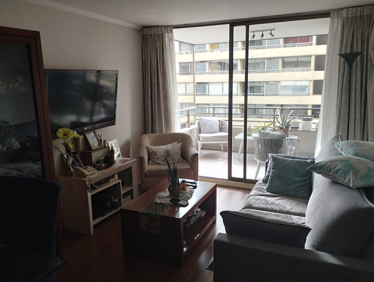 Arriendo Departamento 3D en suite 2B 1E 1B Metro Escuela Militar - Las Condes