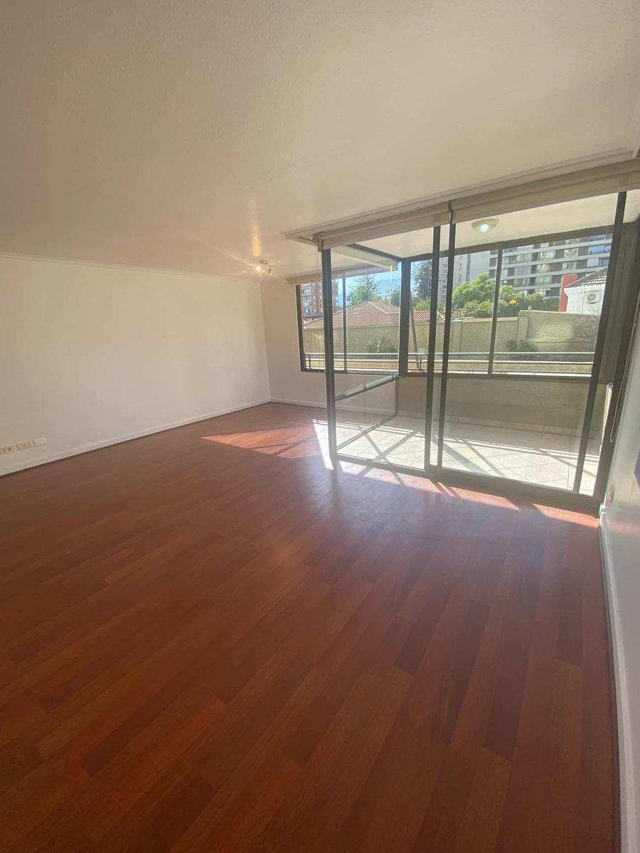 Venta Departamento 4D 3B 2E Rotonda Atenas - Las Condes
