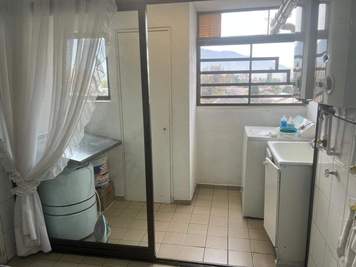 Venta Departamento NO 4D en suite Walk-in cl&oacute;set 3B 1E 1B Alto Las Condes - Las Condes