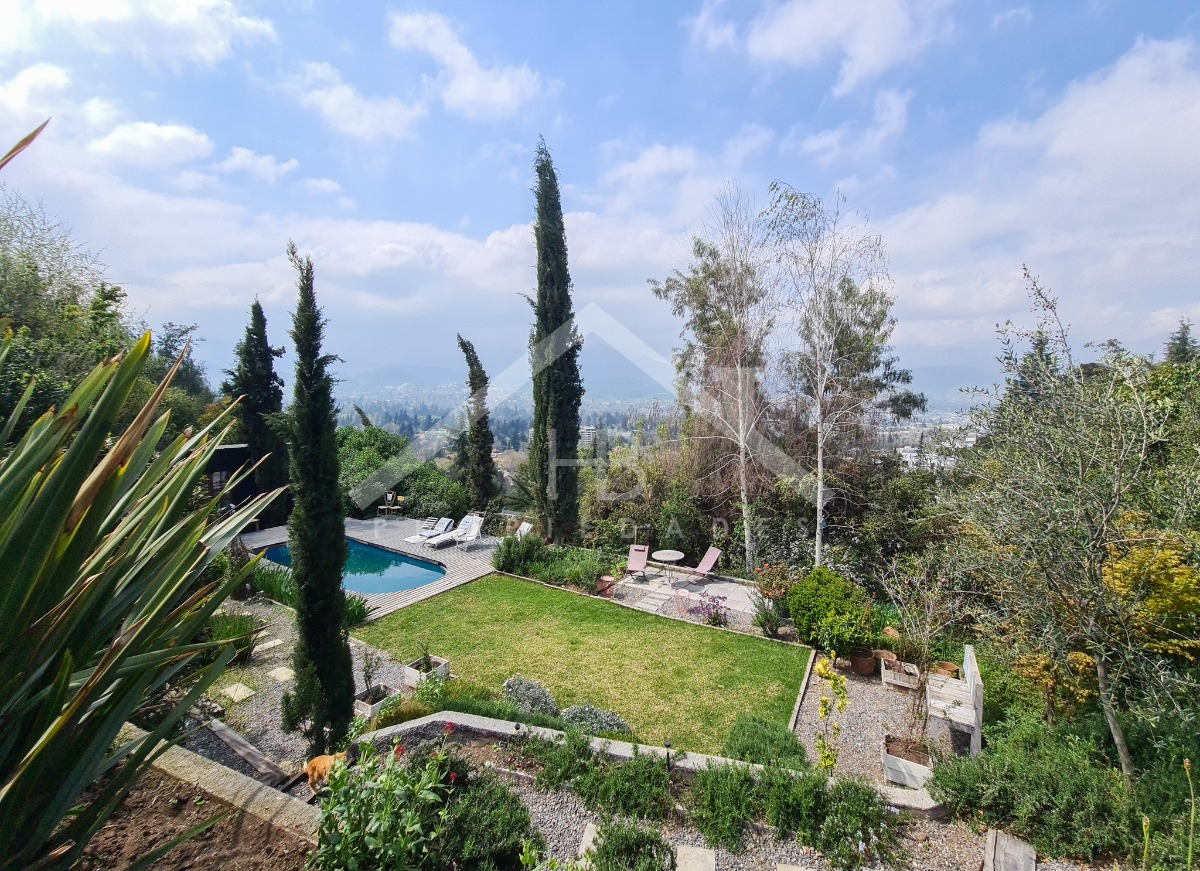 Arriendo Casa O 4D en suite Walk-in cl&oacute;set 4B 2E 1B La Dehesa - Lo Barnechea