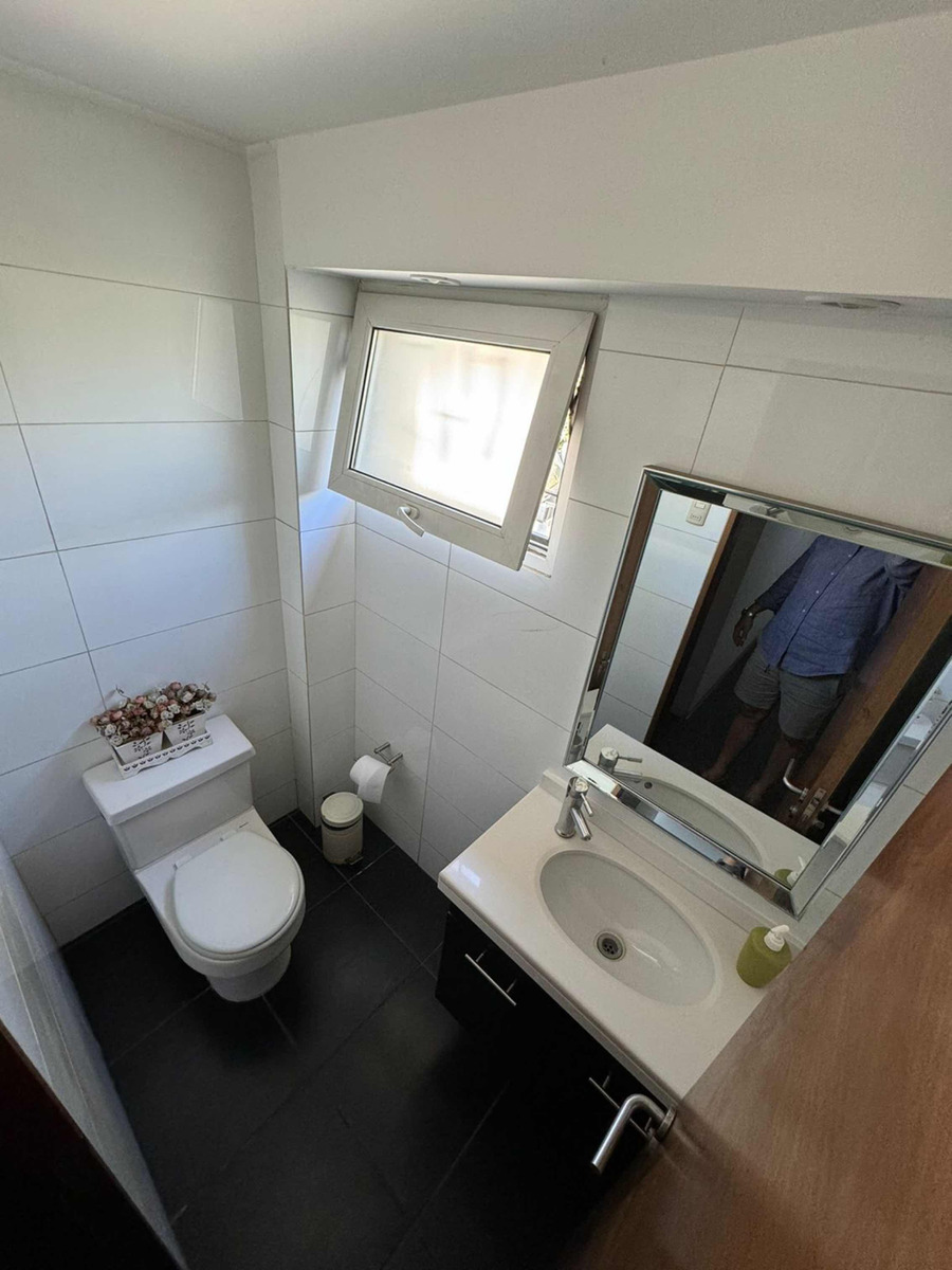 Venta Casa 5D 3B 10E Los Dominicos - Las Condes