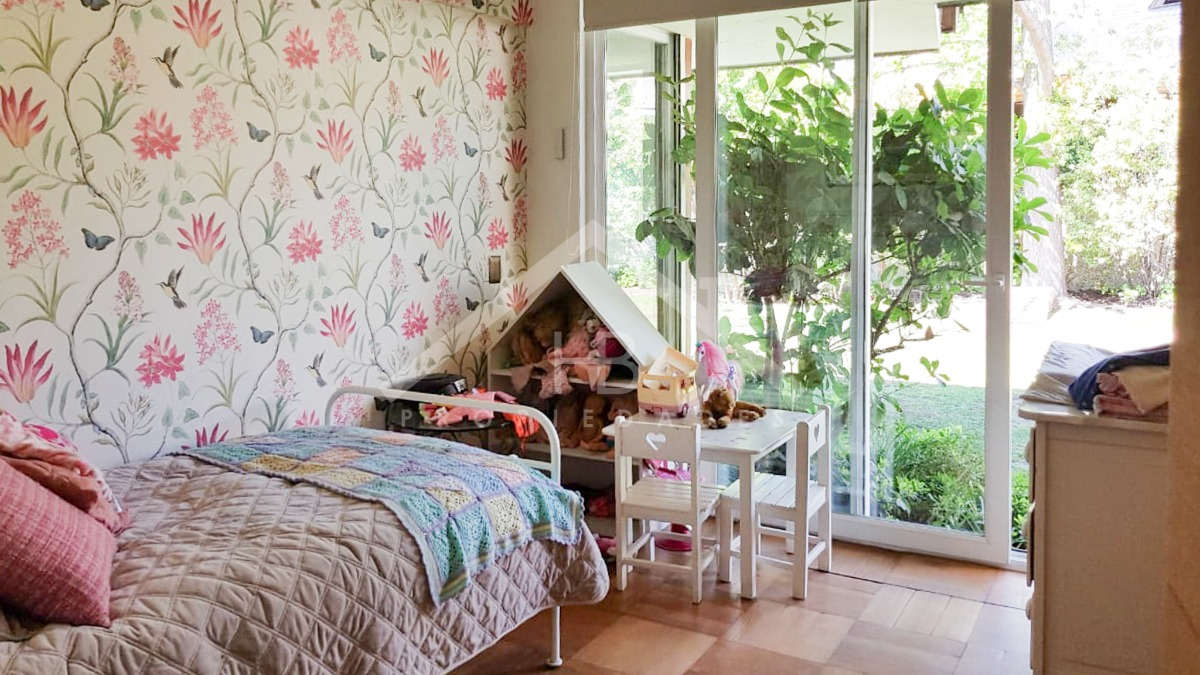 Venta Casa NO 5D en suite Walk-in cl&oacute;set 3B 2E 1B Juan XXIII - Vitacura