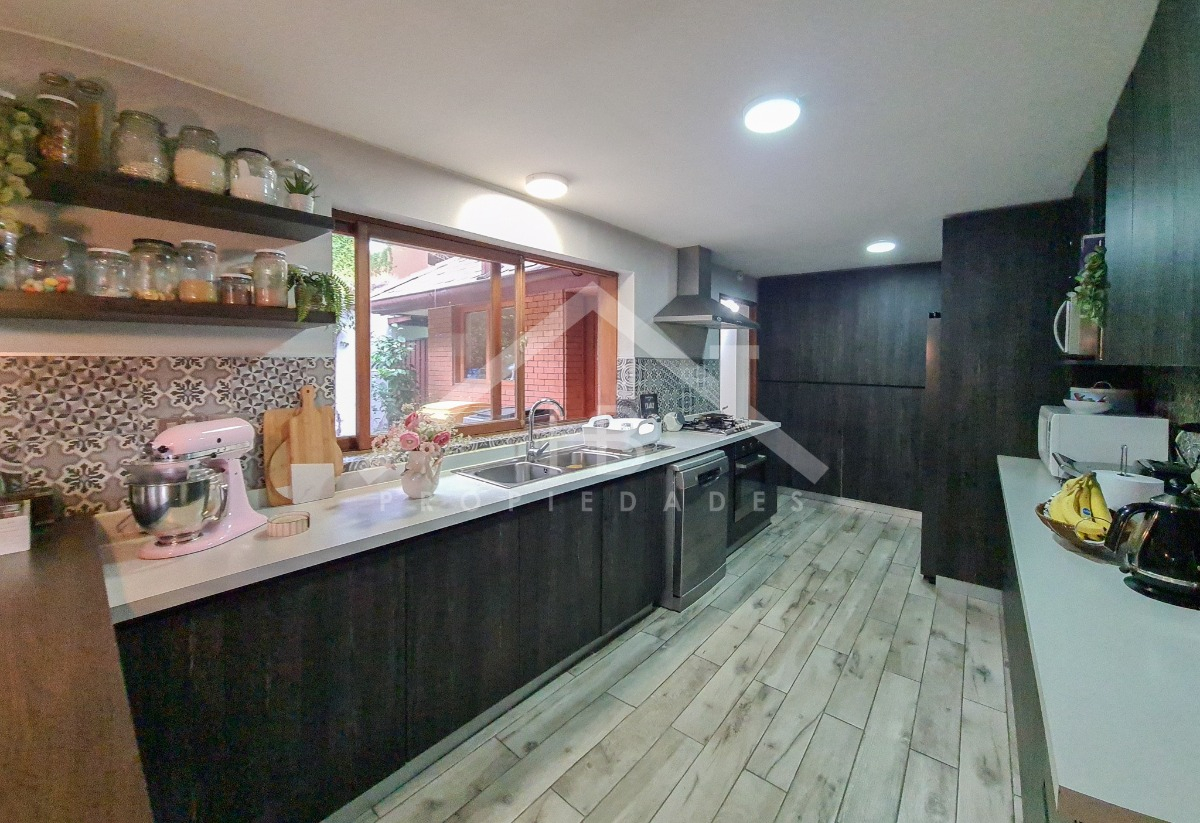 Venta Casa N 5D en suite Walk-in cl&oacute;set 4B 3E 1B La Dehesa - Lo Barnechea