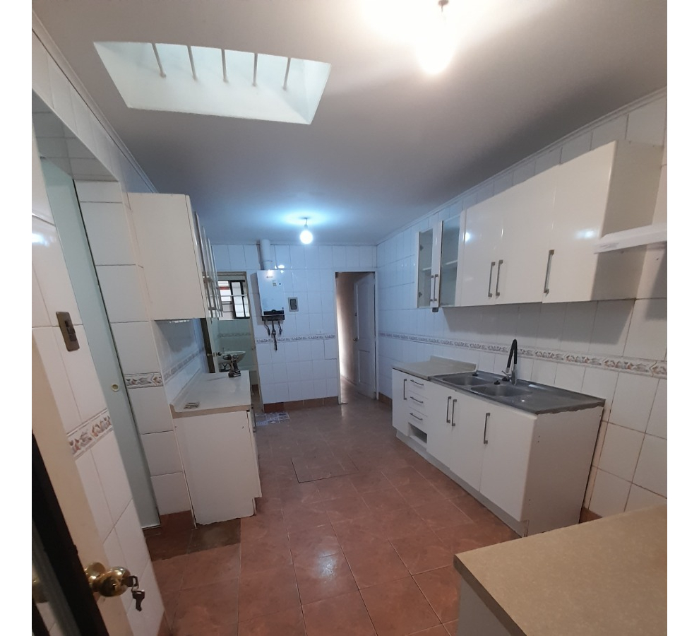 Venta Casa 4D 3B 2E Rotonda Atenas - Las Condes