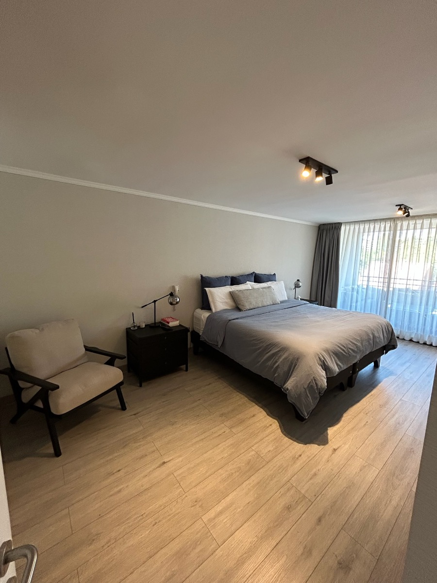 Arriendo Departamento O 2D en suite Walk-in cl&oacute;set 2B 1E Metro Sim&oacute;n Bolivar - La Reina