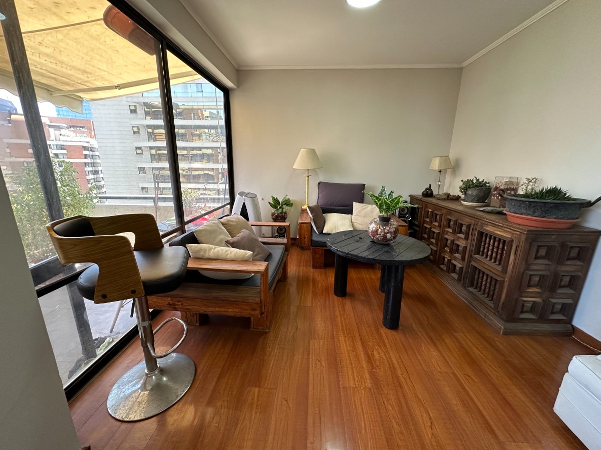 Arriendo Departamento NP 3D en suite 3B 1E 1B Centro Financiero - Las Condes