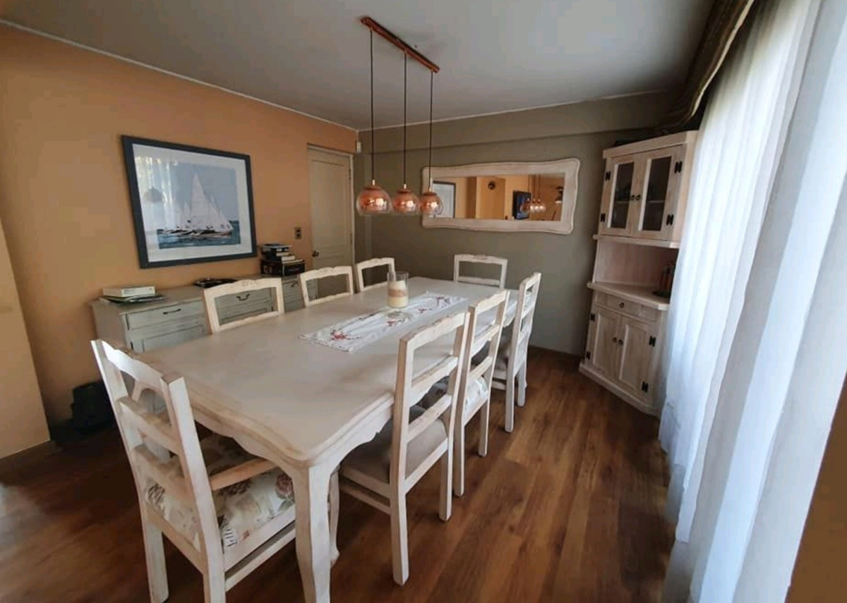 Venta Casa 5D Carlos Ossand&oacute;n - La Reina