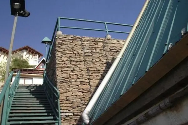 Venta Casa NO 7D 5B 5E 1B Centros Invernales - Lo Barnechea