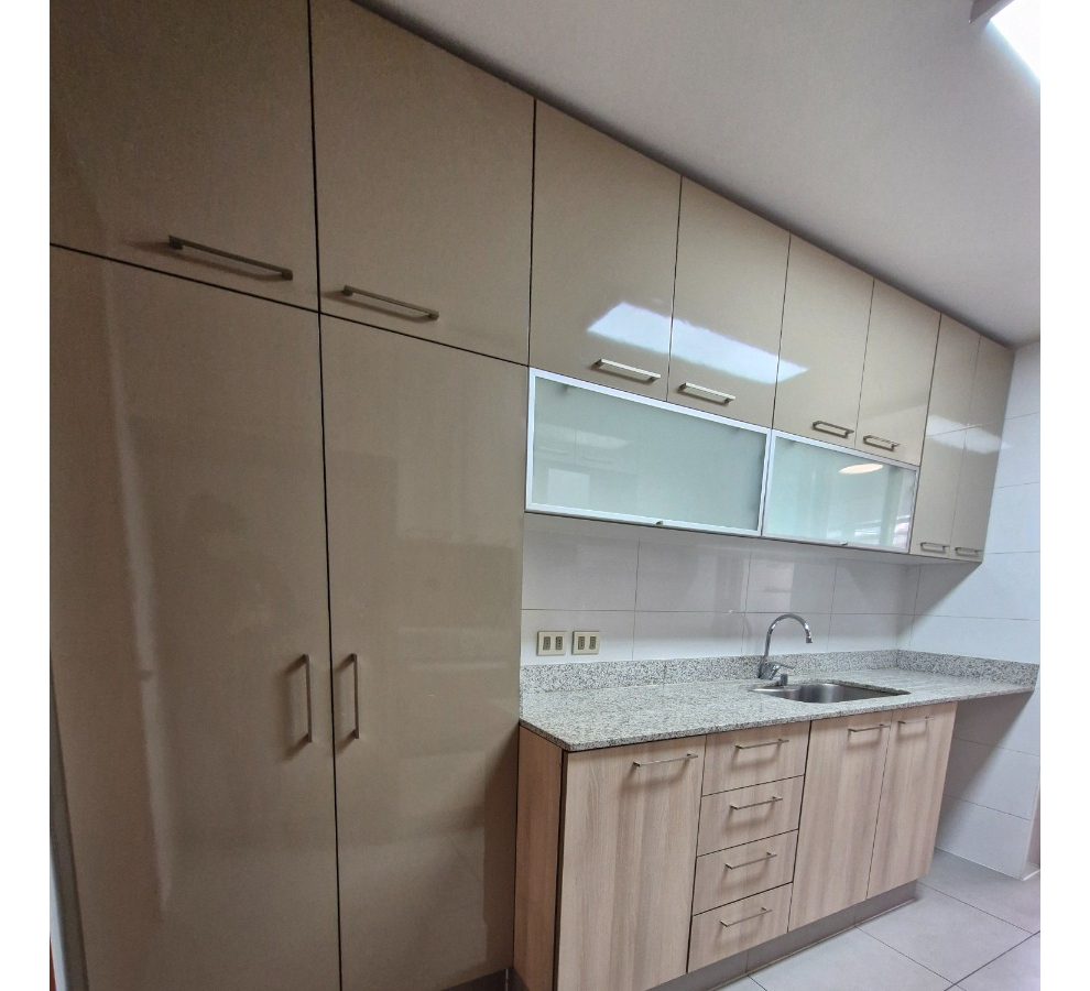 Venta Departamento S 2D en suite Walk-in cl&oacute;set 2B 2E 1B P&iacute;o XI - Vitacura