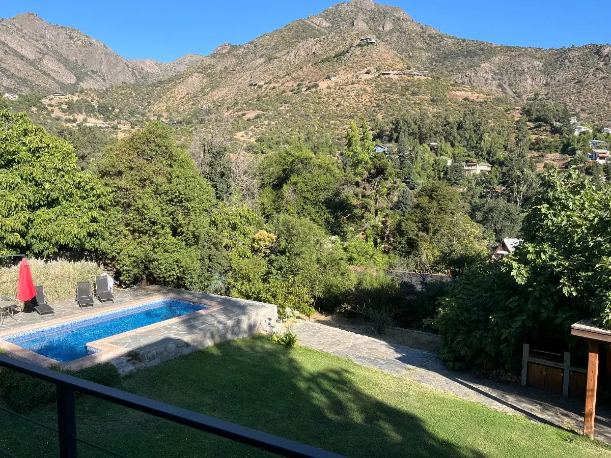 Venta Casa SO 5D en suite Walk-in cl&oacute;set 5B 4E 1B El Array&aacute;n - Lo Barnechea