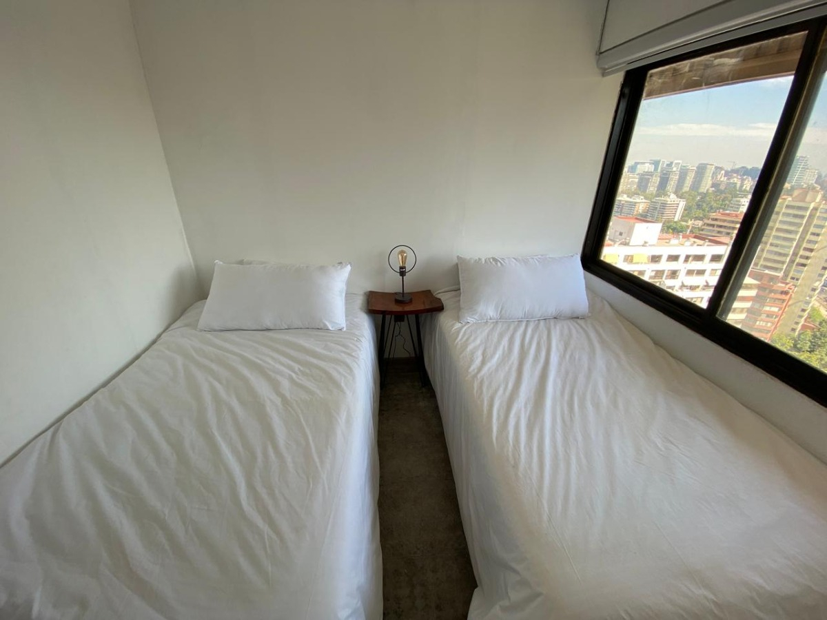 Arriendo Departamento 3D 2B Parque Arauco - Las Condes